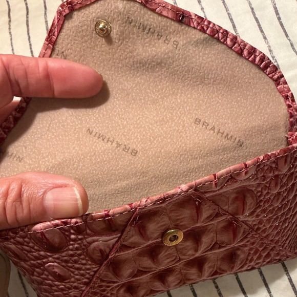 BRAHMIN ROSE MELBOURNE‎ EMBOSSED EYEGLASS CASE main image 4